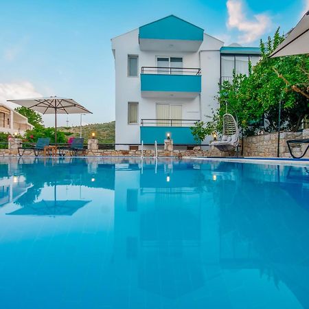 Oezguem Suite Otel 닷차 외부 사진