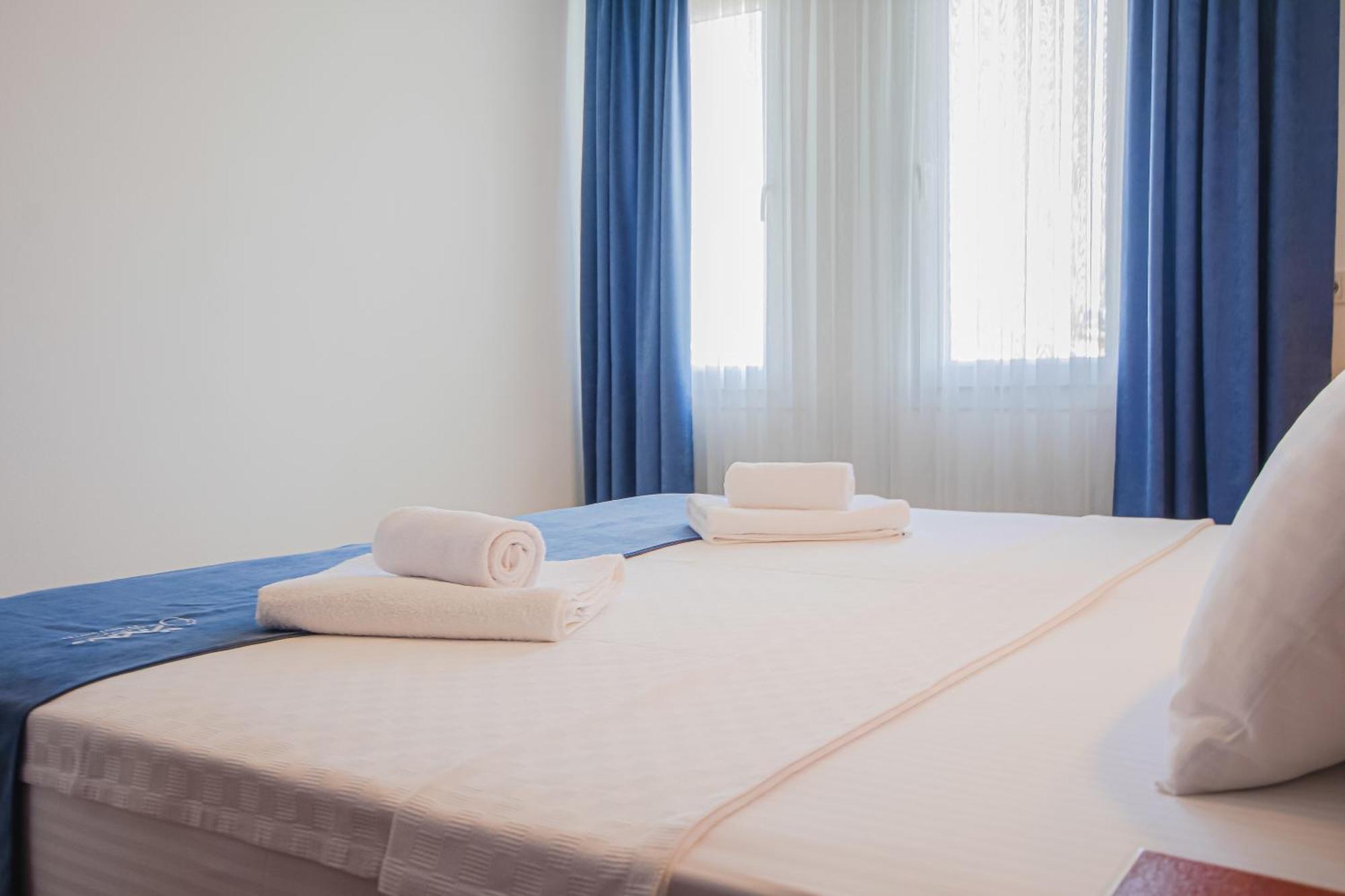 Oezguem Suite Otel 닷차 외부 사진