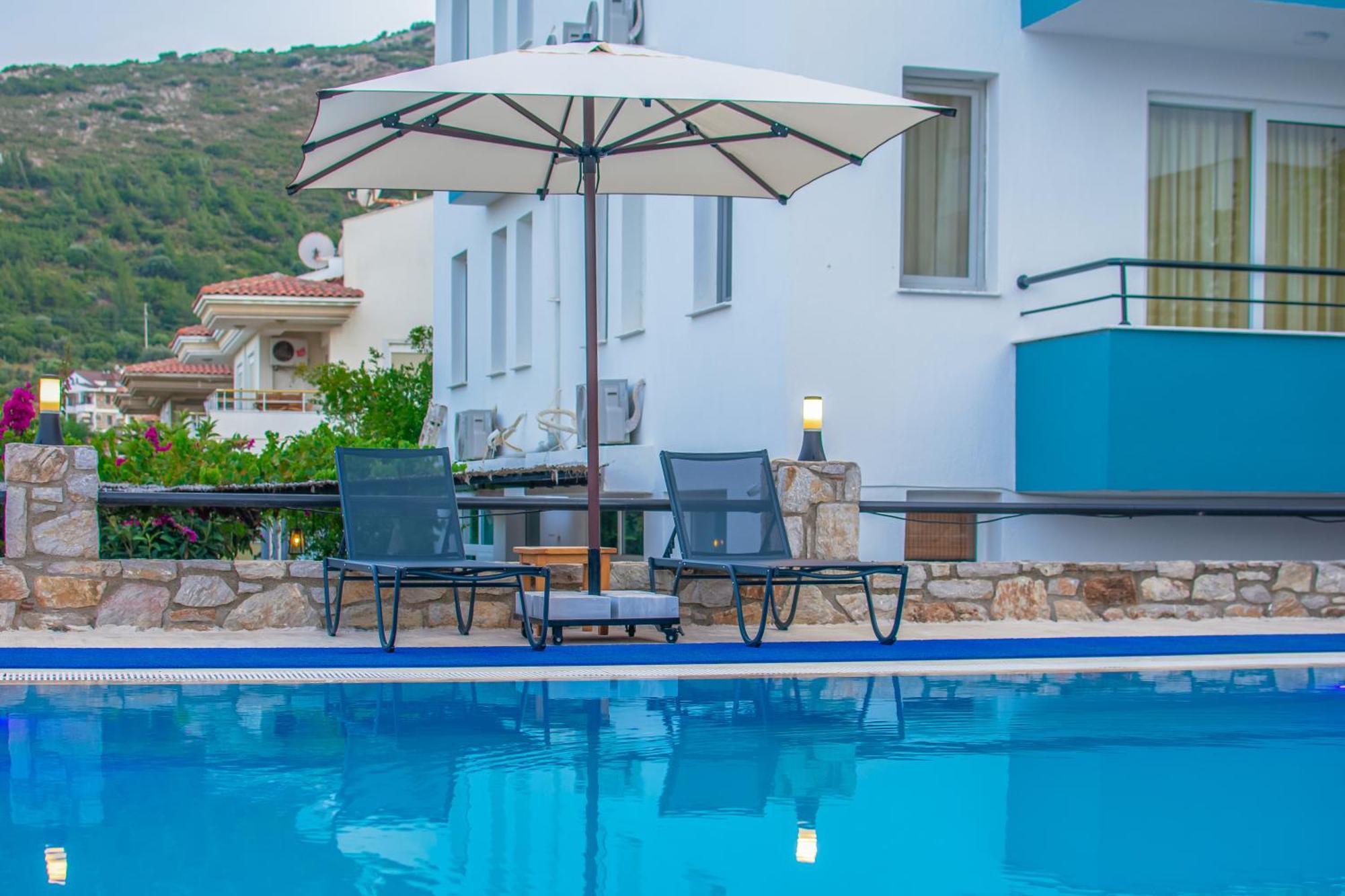 Oezguem Suite Otel 닷차 외부 사진